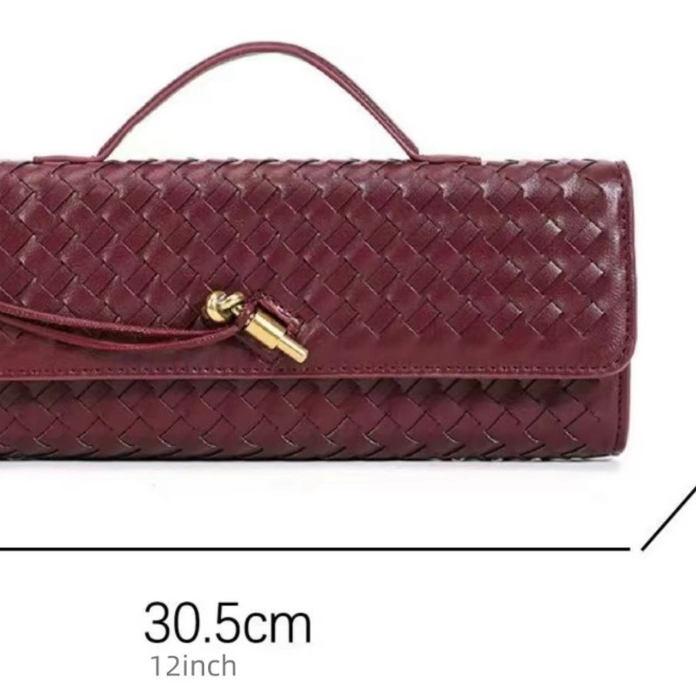 Elegant Woven Clutch in Burgundy